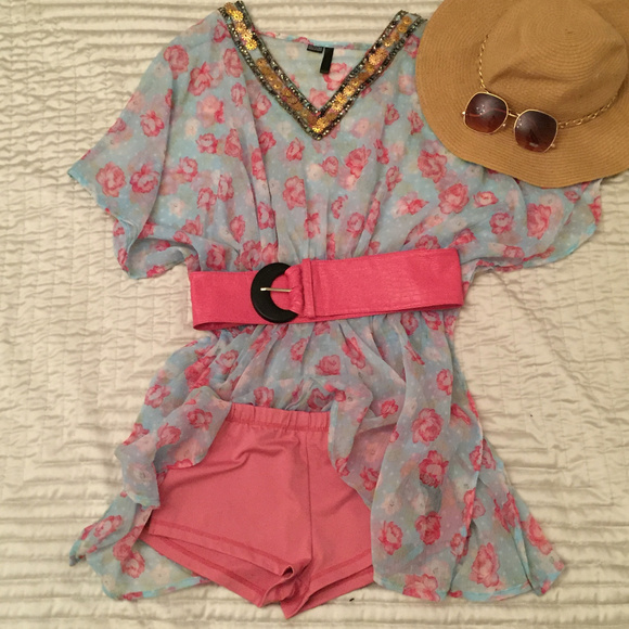 RELAX Tops - 💝5/$35💝 Tunic Bathing Suit Cover Flowy Top